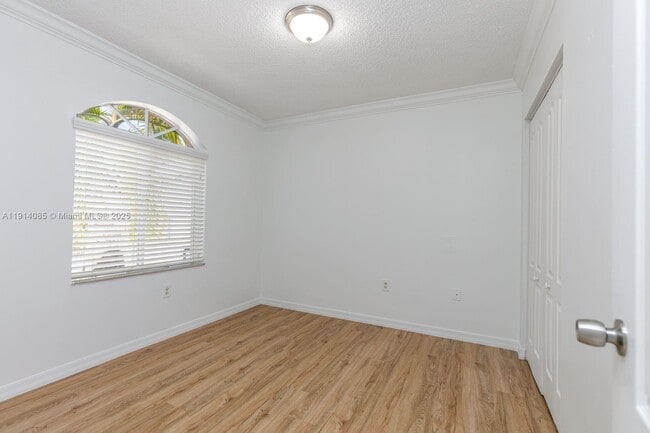 Building Photo - 8640 NW 188th Terrace