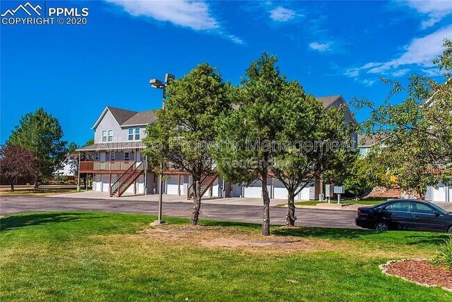 Building Photo - 973 Brant Hollow Ct