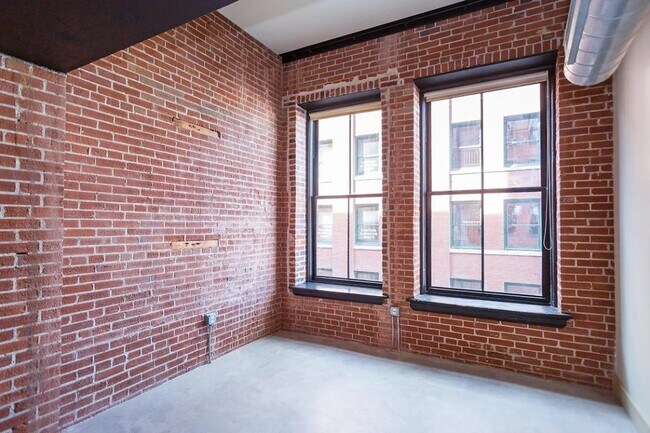 Building Photo - 1209 Washington Ave