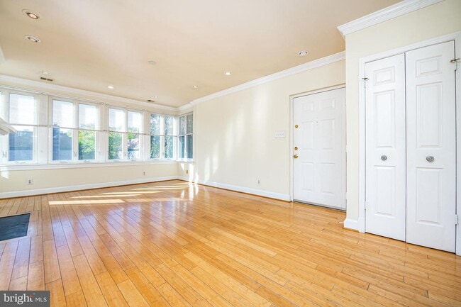 Building Photo - 1201 O St NW