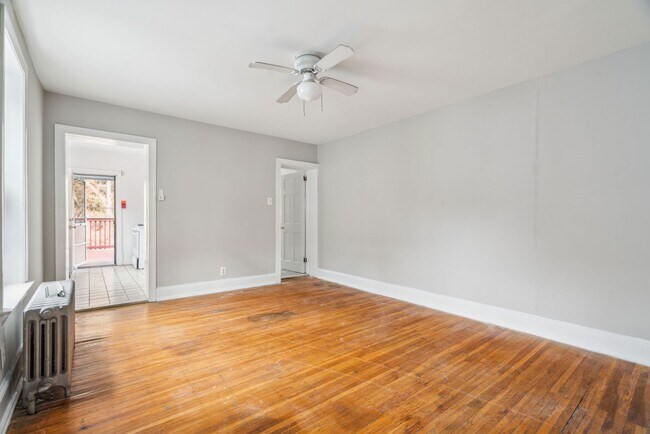 Building Photo - 4159 Ridge Ave