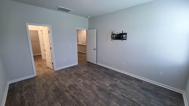 Building Photo - 1129 Blueback Herring Wy