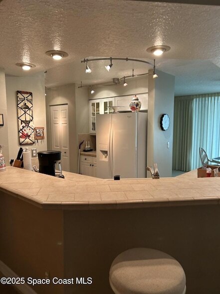 Building Photo - 3740 Ocean Beach Blvd