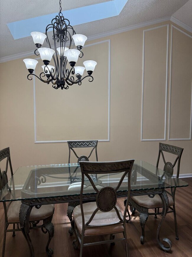 Building Photo - Meadowood gated community