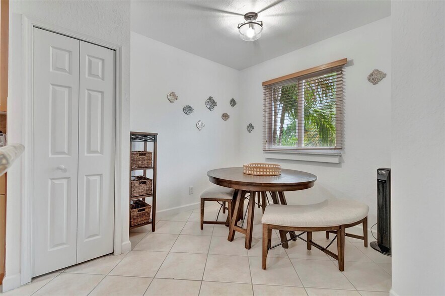 Building Photo - 1703 Coastal Bay Blvd