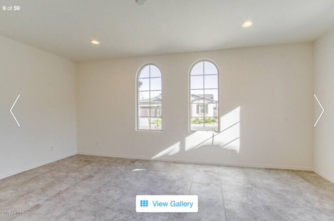 Building Photo - Stunning 5 BD, 4.5 BA home located in the ...