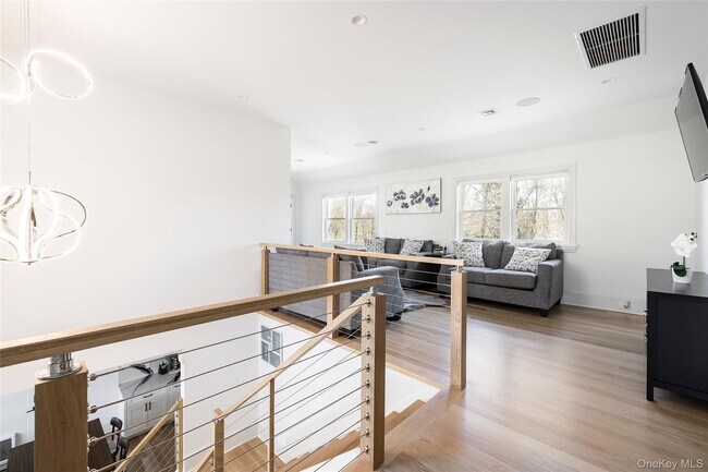 Building Photo - 9 Jennifers Path