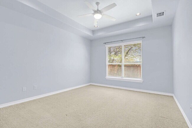 Building Photo - "Spacious 4-Bedroom Oasis with 3 Full Baths, Study, Game Room & NO HOA in San Antonio – 2,521 Sq ...