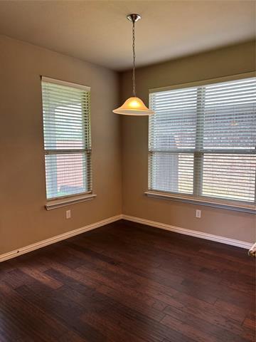Building Photo - 3332 Canyon Lake Dr