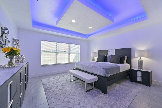 Building Photo - 2007 Que Manor Dr