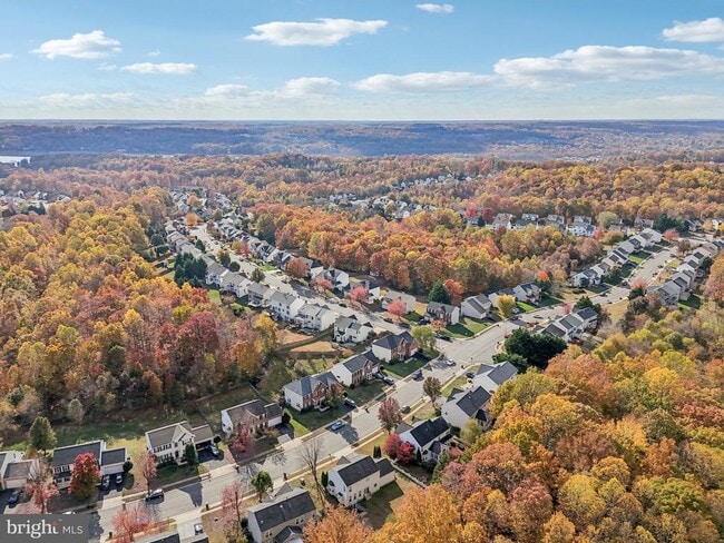 Building Photo - 2880 Myrtlewood Dr