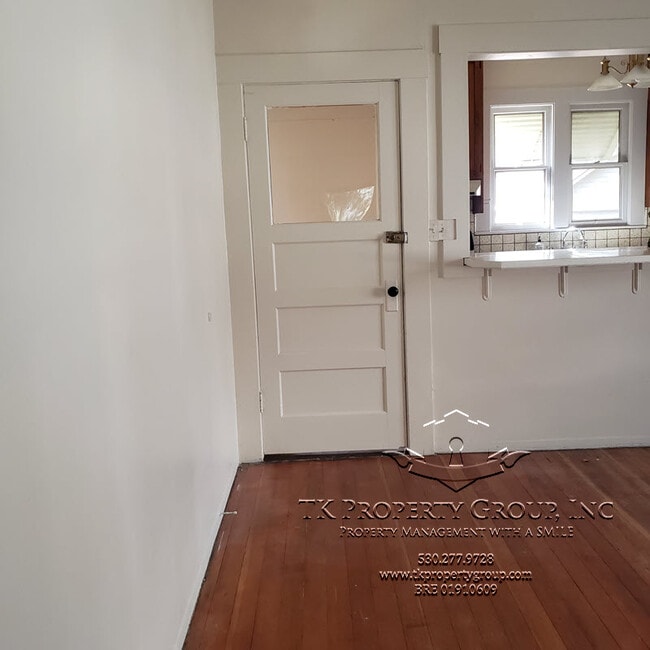 Building Photo - 322 Buena Vista St