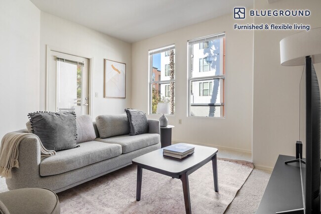 Building Photo - 39370 Civic Center Dr