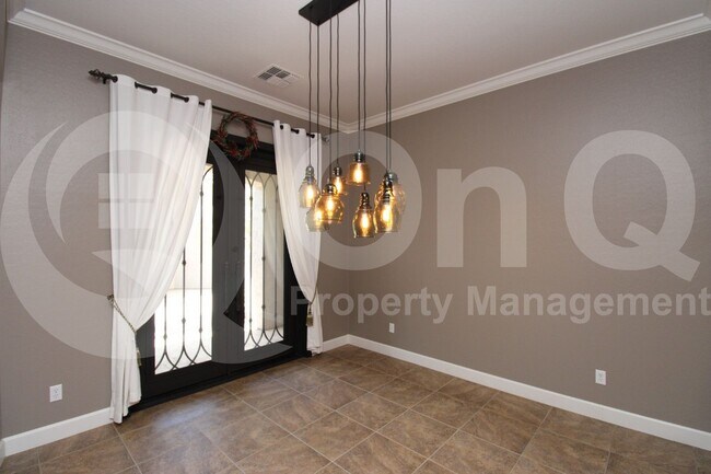 Building Photo - 4501 E Timberline Ct