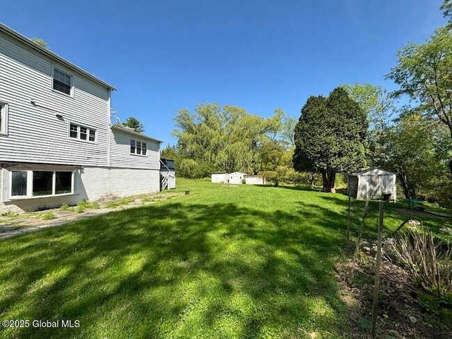 Building Photo - 4 Noonan Ln