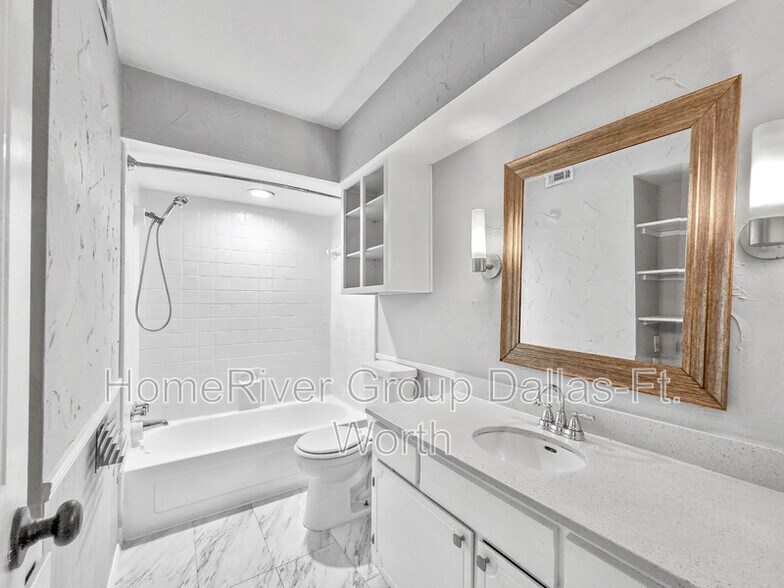 Building Photo - 6620 Eastridge Dr