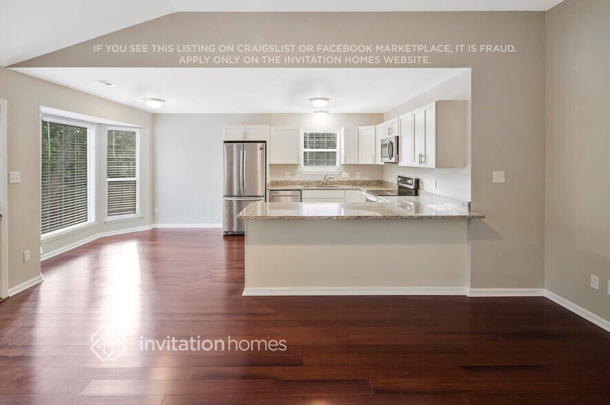 Building Photo - 9102 Eaker Ct