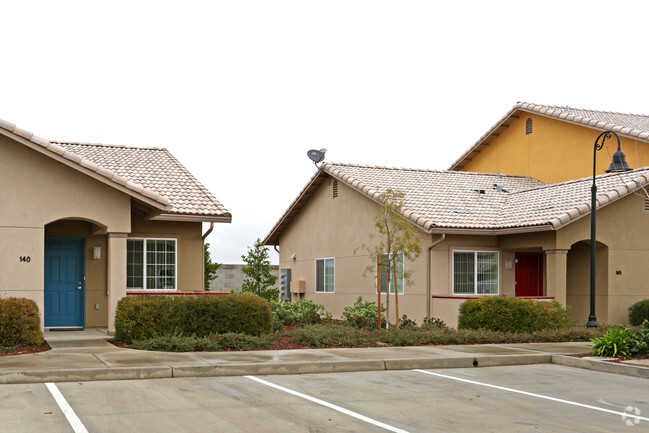 Building Photo - Parksdale Village II