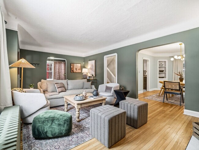 Building Photo - 3621 Silsby Rd