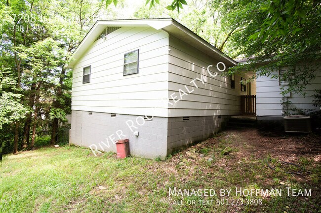 Building Photo - 7208 Illinois St