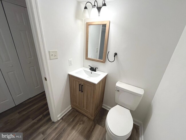 Building Photo - 255 Farrell Ln