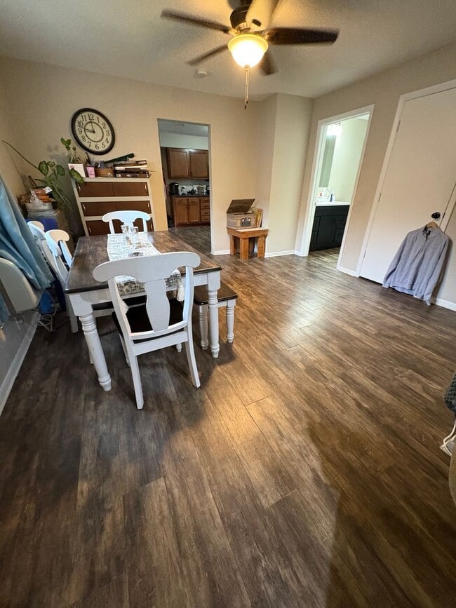 Building Photo - JCP - 02 - Charles St