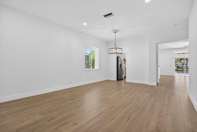 Building Photo - 1012 Fairfield Meadows Dr