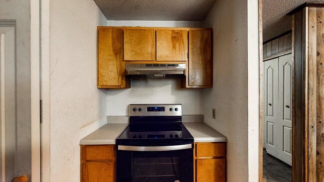 Building Photo - 163 S Davis Ln