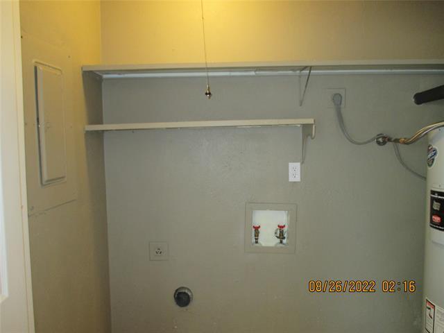 Building Photo - 553 Hanover Dr