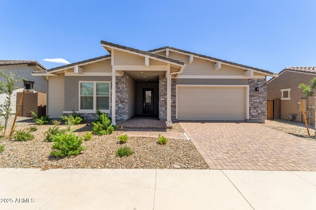 Primary Photo - 44713 N 44th Dr