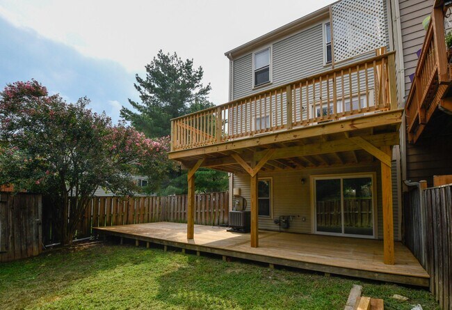 Building Photo - 10709 Gideon Ct