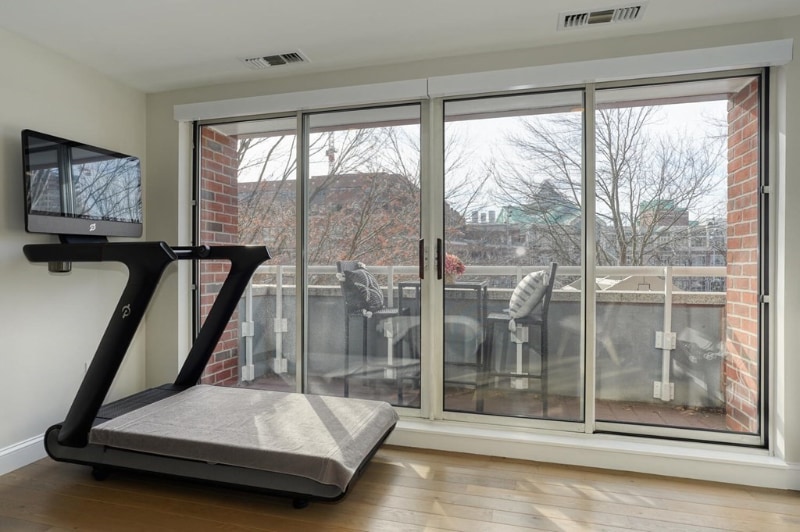 Building Photo - 4 Canal Park