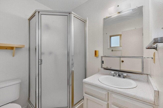 Building Photo - 2702 Avenida Del Sol