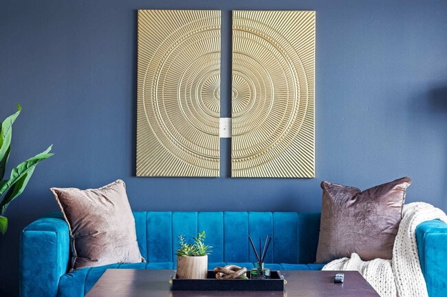 Building Photo - 301 S Front St