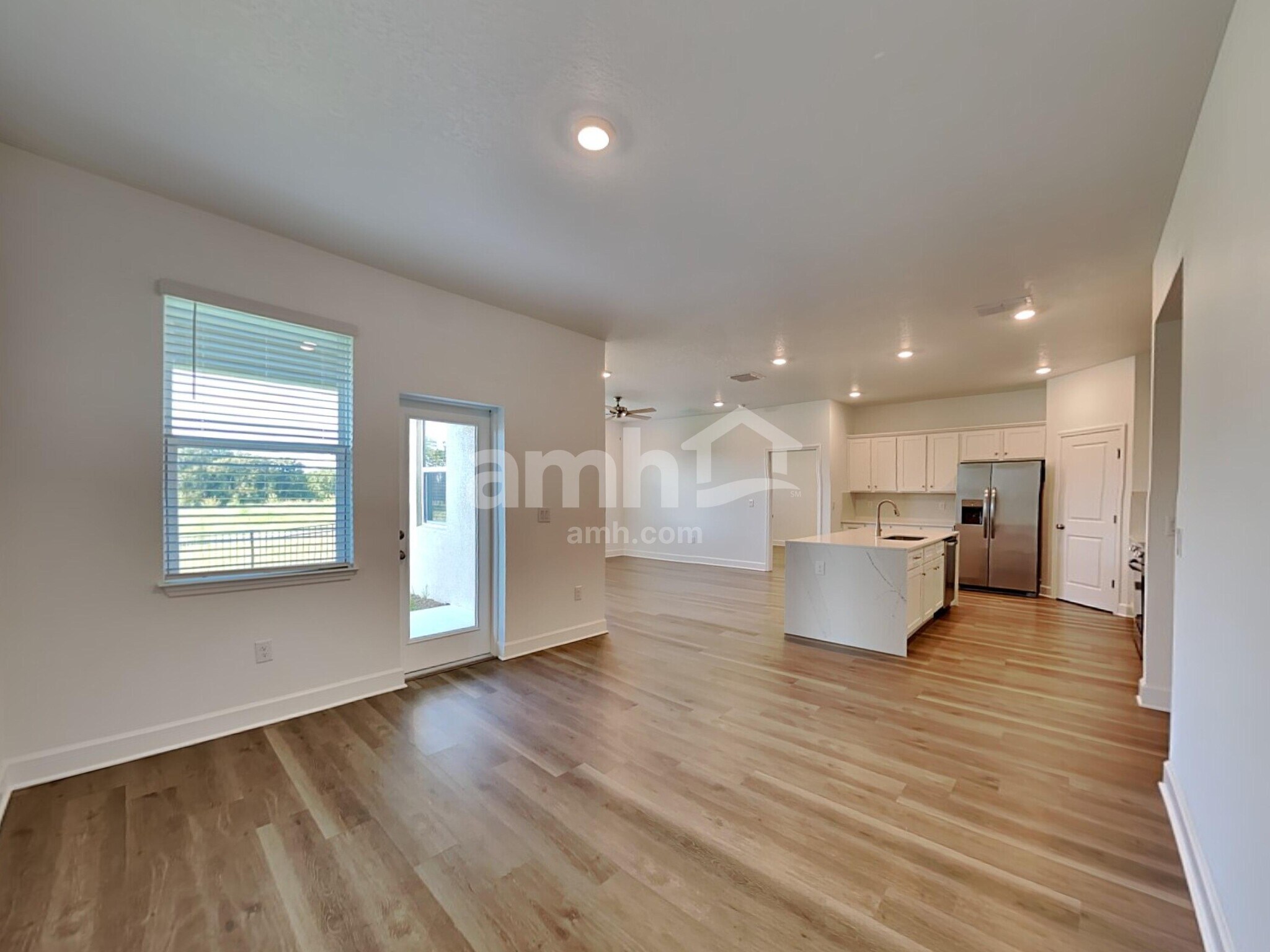 Building Photo - 37812 Dusty Saddle Ln