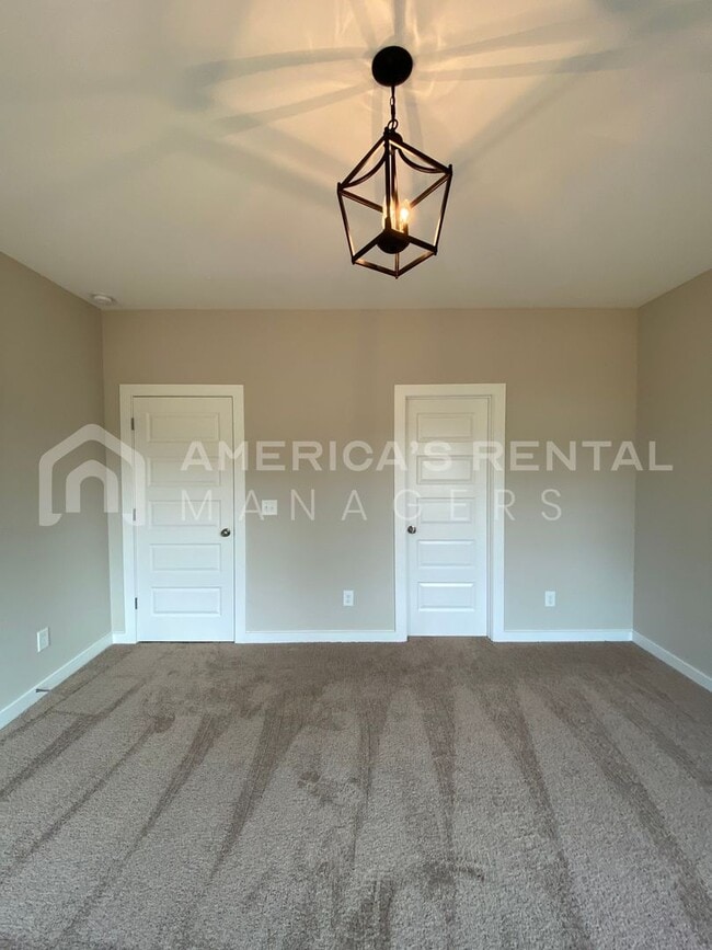 Building Photo - 250 Co Rd 1701