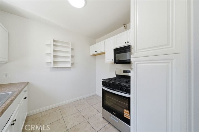 Building Photo - 1609 E 6th St