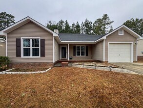 Building Photo - Charming 3 Bed 2 Bath Home in Jack Britt