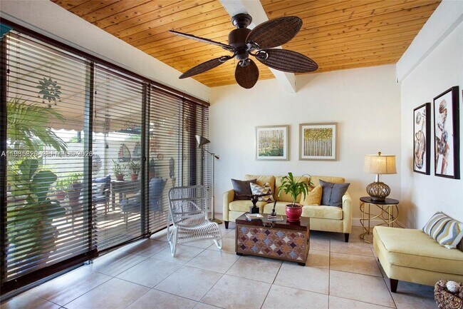 Building Photo - 10449 SW 78th St