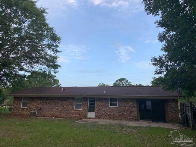 Building Photo - 9460 Darlene Cir