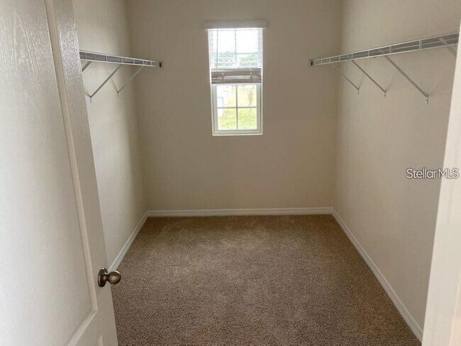 Building Photo - 3938 Gadwall Pl