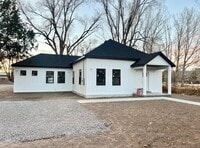 Building Photo - 236 S 200 W