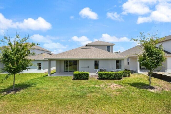 Building Photo - "Unfurnished" Luxurious 5/3.5 Stunning Hom...