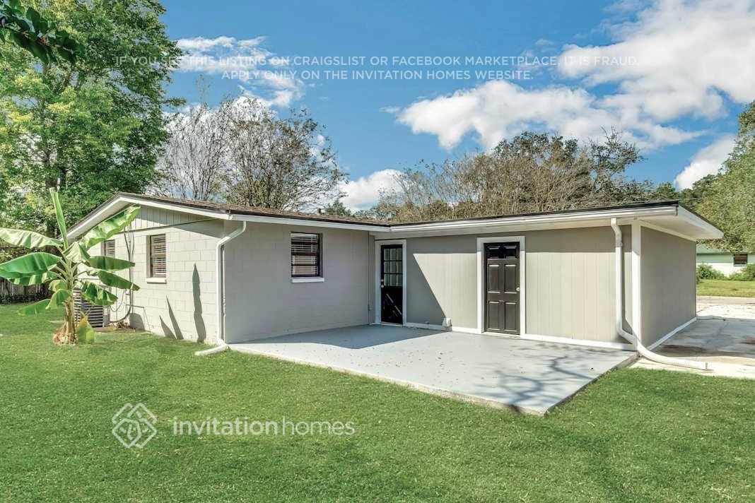 Building Photo - 6968 Delisle Dr