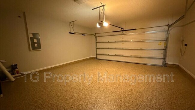 Building Photo - 12192 Endersleigh Ct