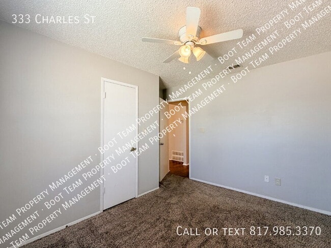 Building Photo - 333 Charles St