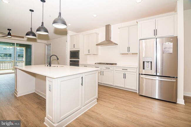 Building Photo - 9011 Amelung St