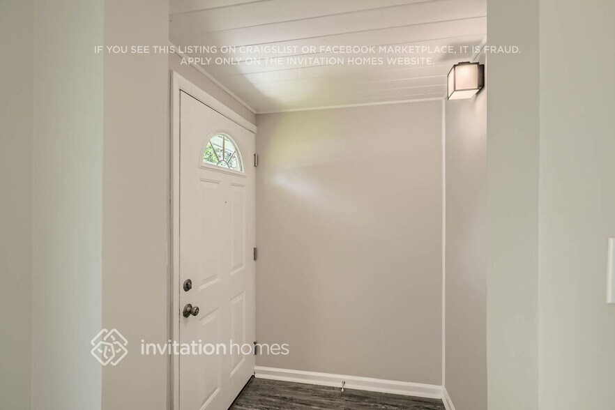 Building Photo - 1037 Mantes Ave