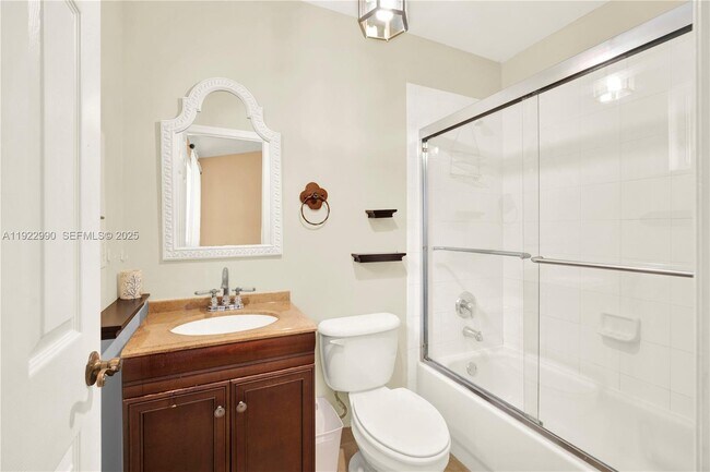 Building Photo - 2239 SE 23rd Ave