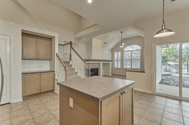 Building Photo - 89 N Apple Springs Cir